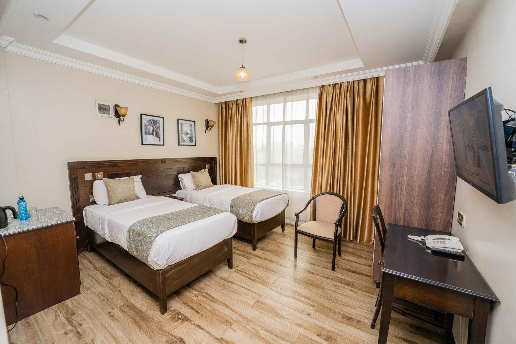 Hemak Suites Hotel Найроби Экстерьер фото