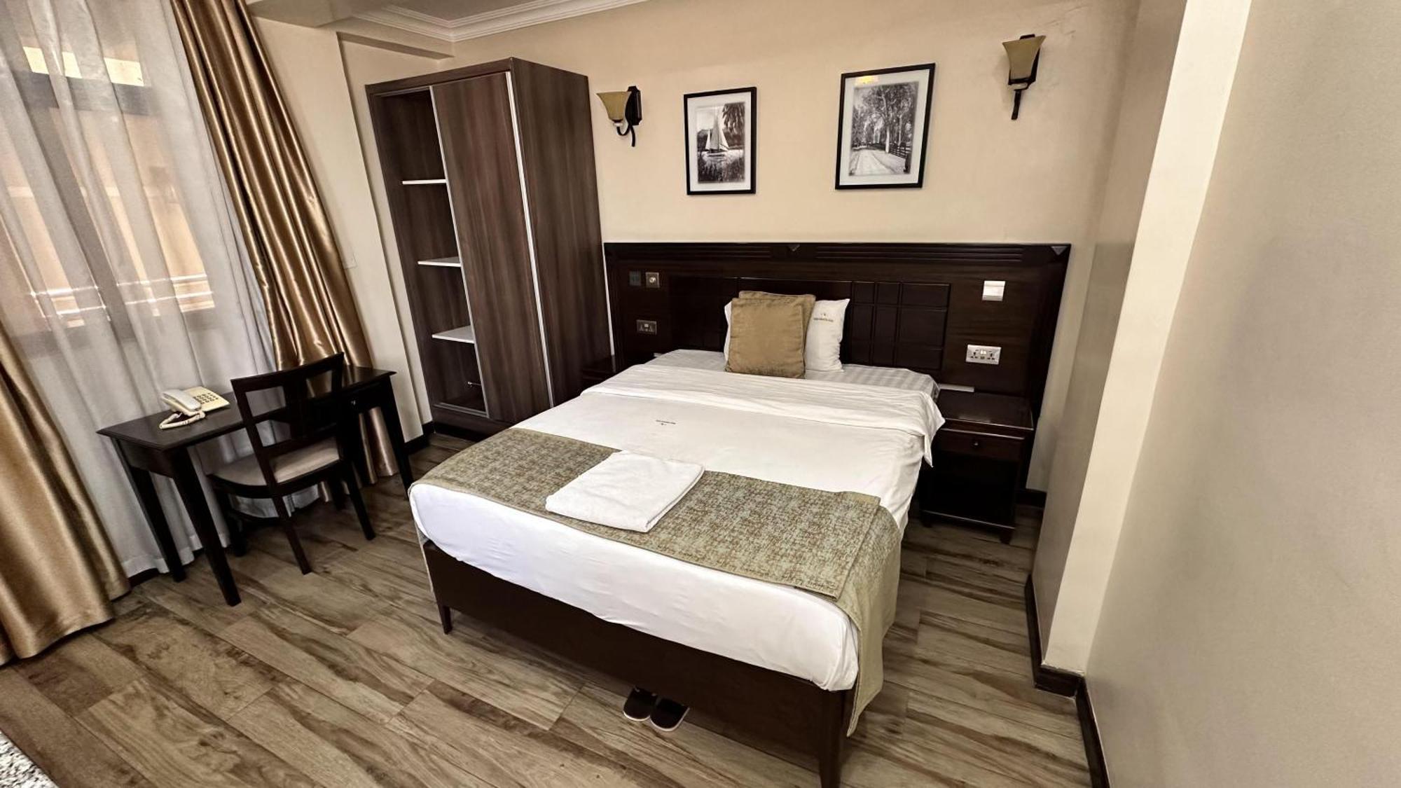 Hemak Suites Hotel Найроби Экстерьер фото
